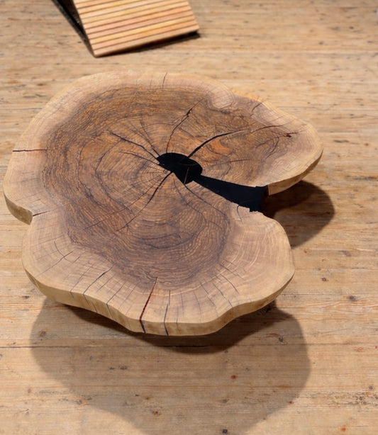 Baumscheiben-Couchtisch aus Massivholz